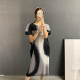 Pleated Dress Women's Fashion Printed Round Neck Short Sleeve Straight Dresses Casual Clothing