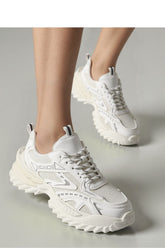 Sport Shoes model 210195 Inello