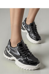 Sport Shoes model 210213 Inello