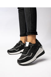 Sport Shoes model 210560 Inello