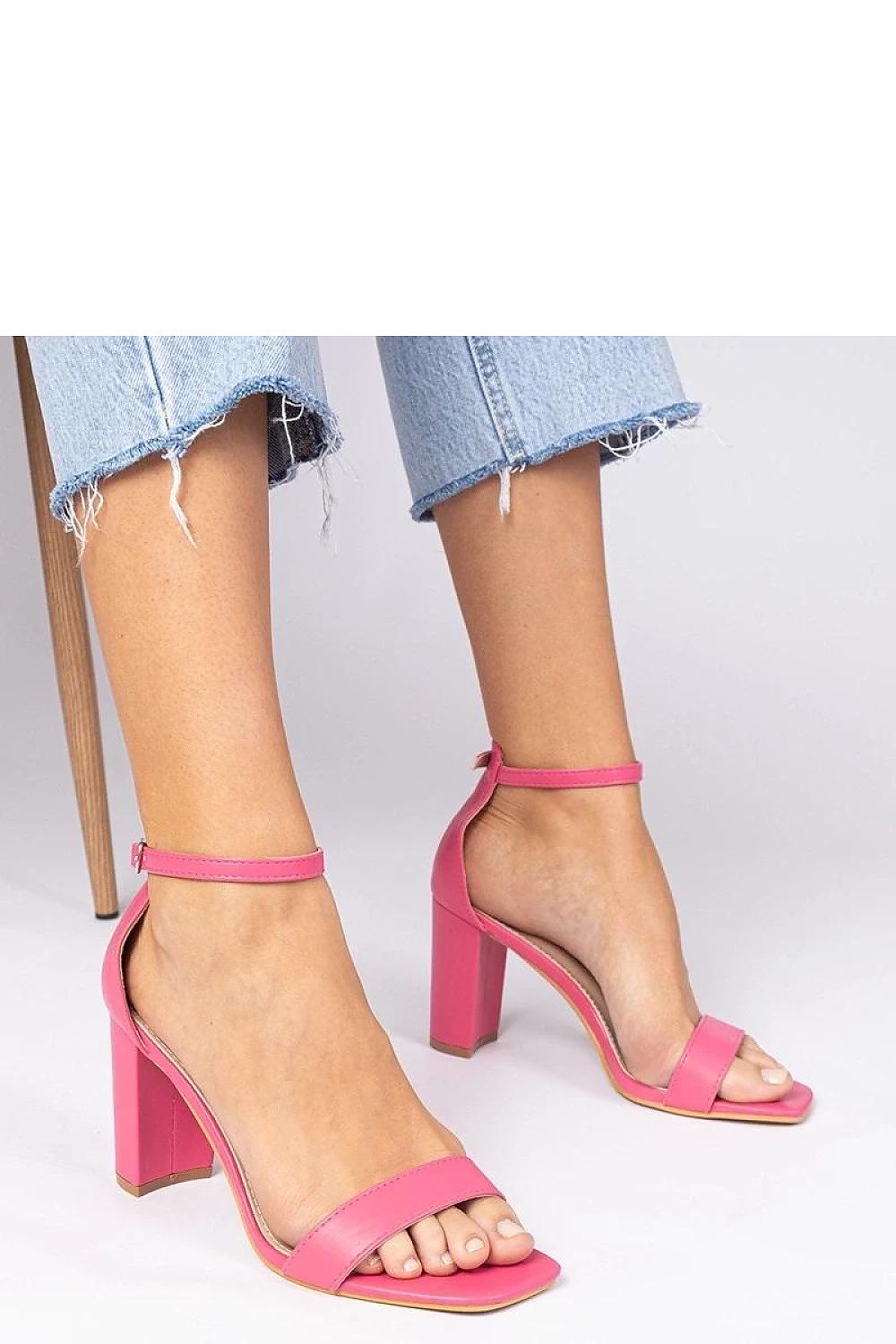 Heel sandals model 211043 PRIMO