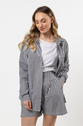 Long sleeve shirt model 212200 awama