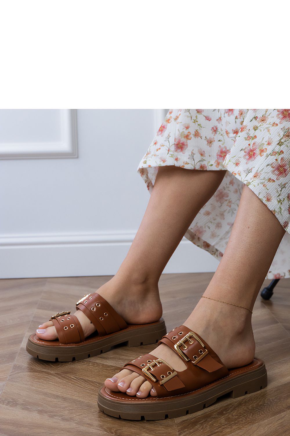 Flip-flops model 213360 PRIMO