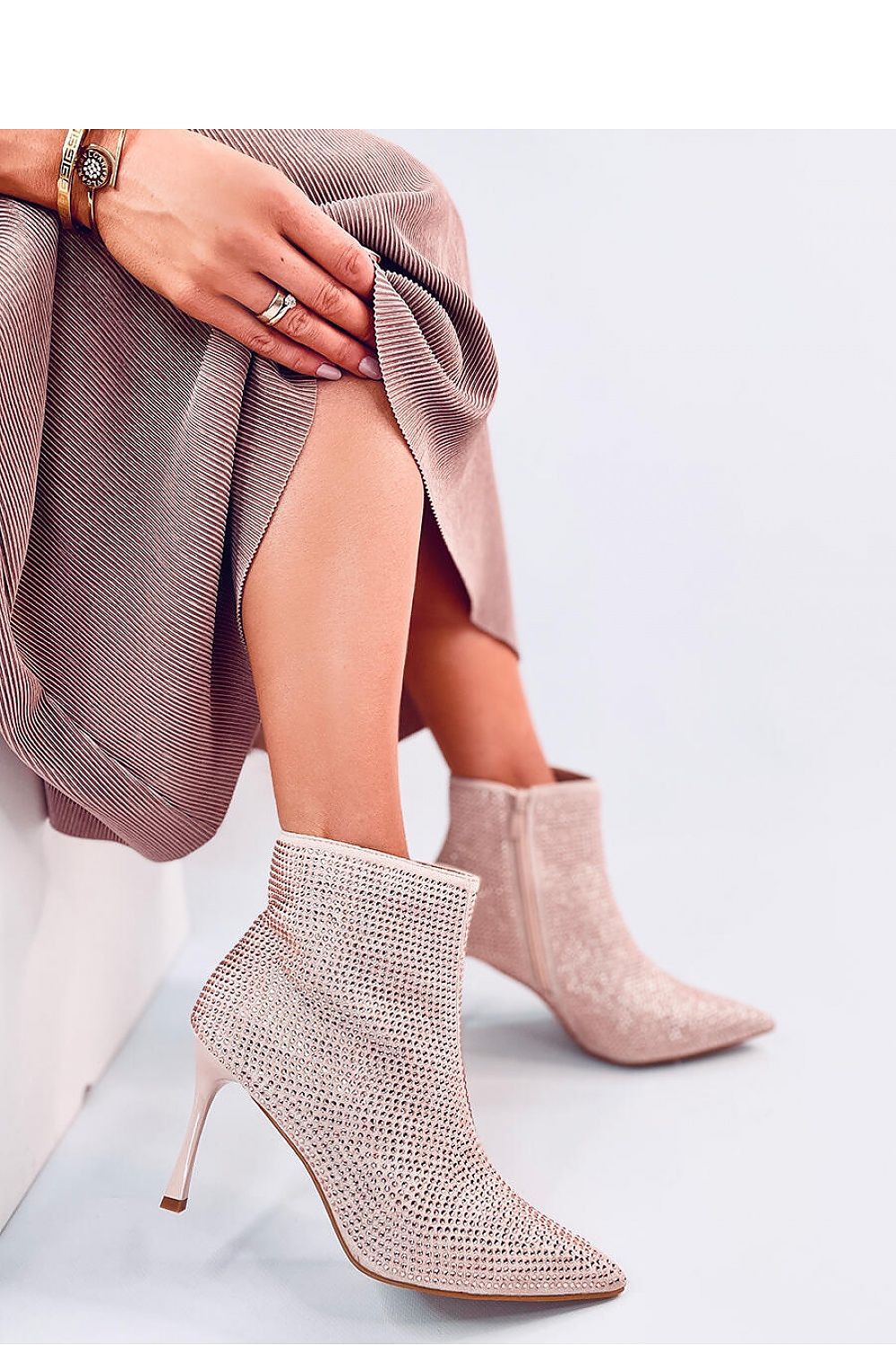  Heel boots model 190461 Inello 