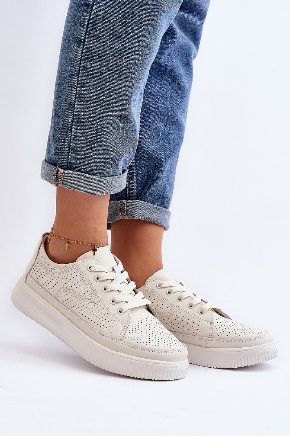  Sport Shoes model 192935 Step in style 