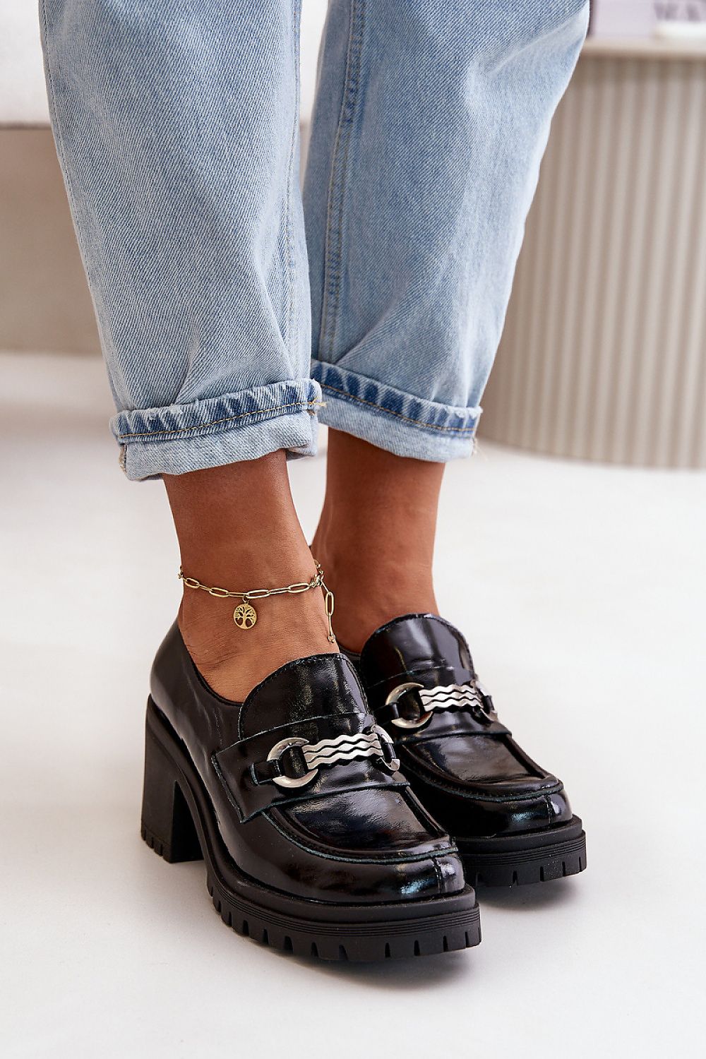  Heeled low shoes model 199810 Step in style 