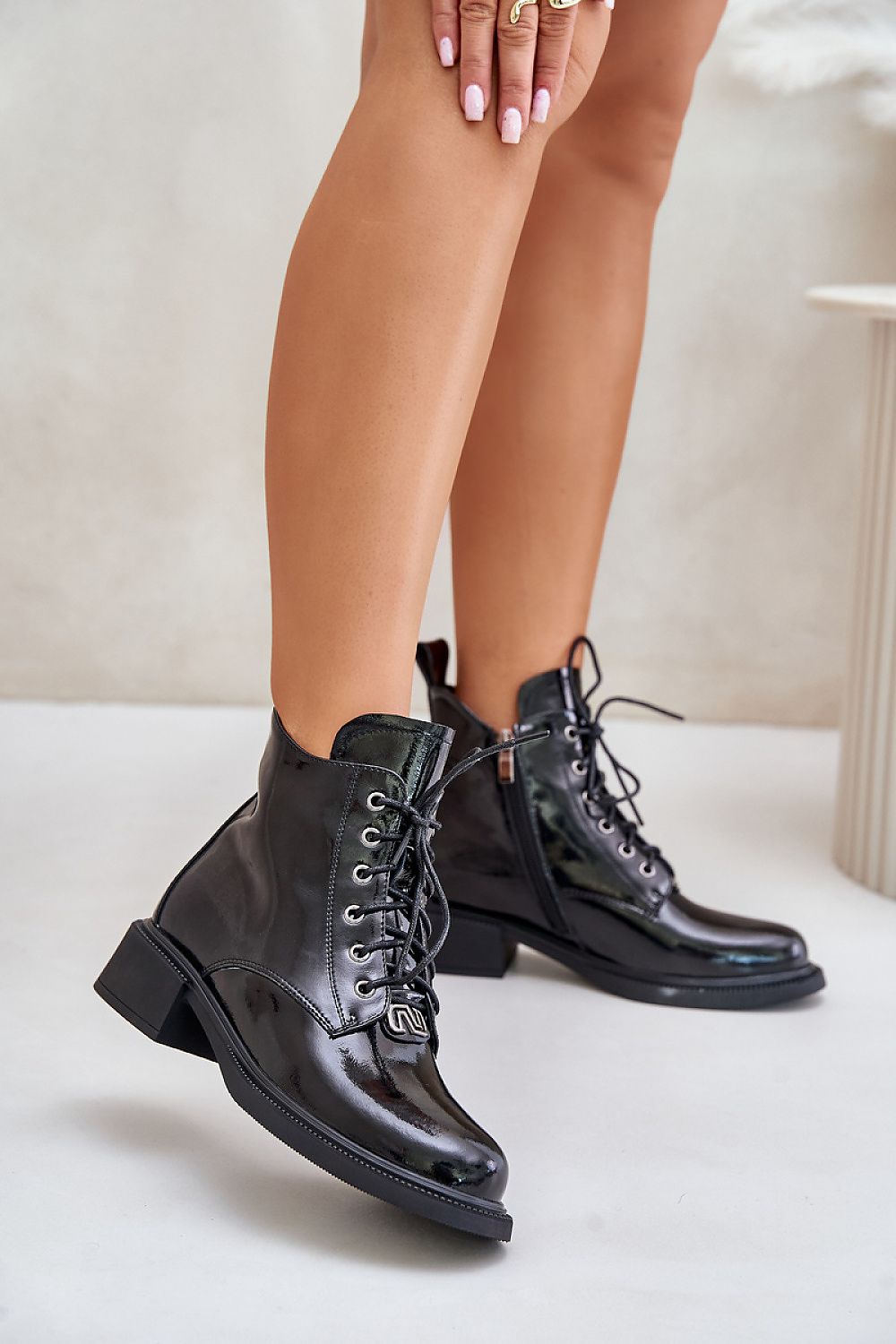  Boots model 201877 Step in style 