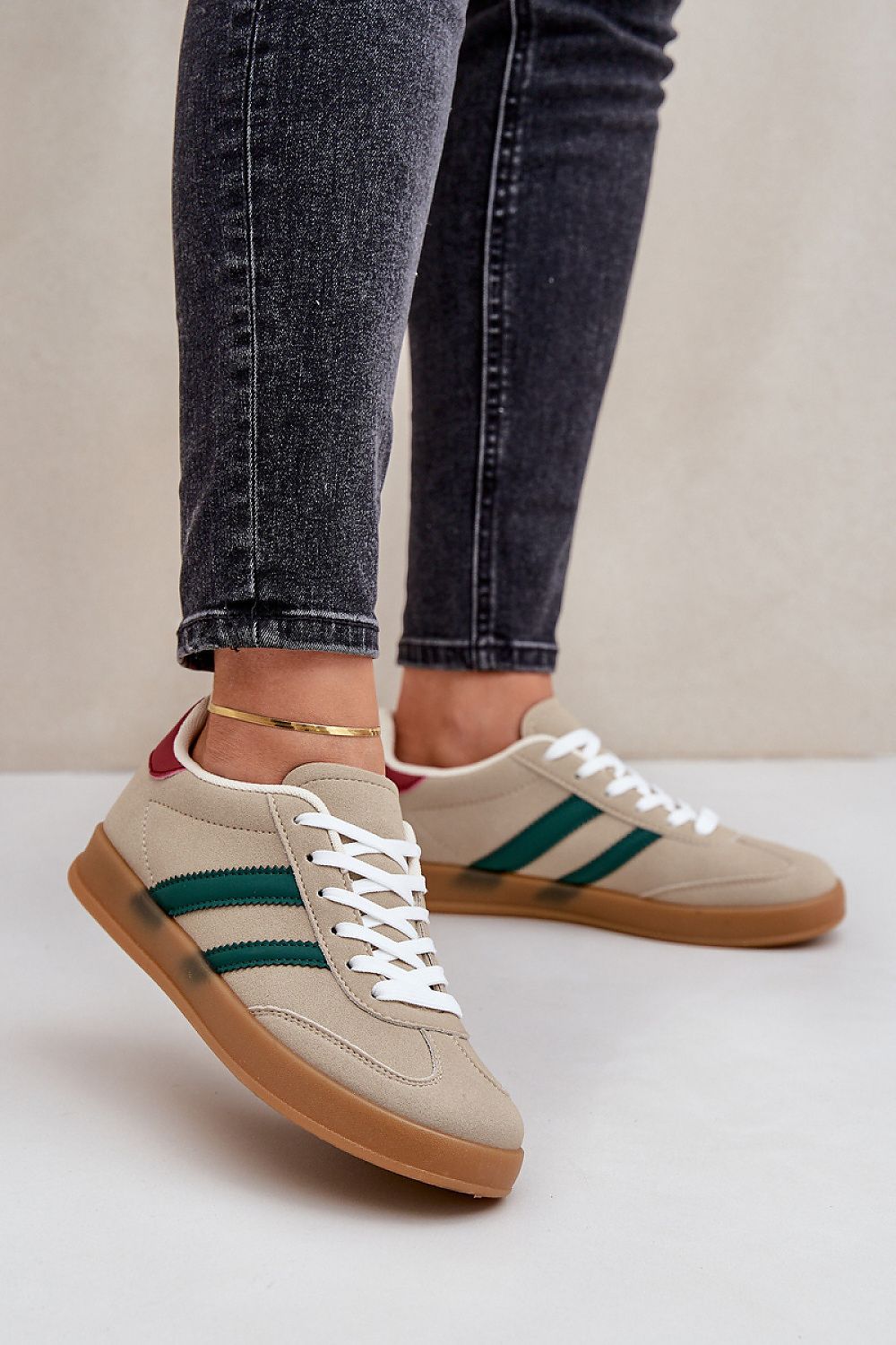  Sport Shoes model 203911 Step in style 
