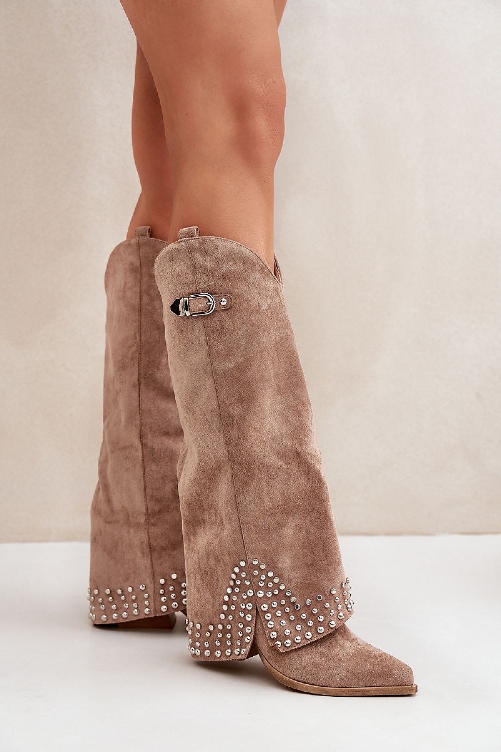  Heel boots model 204660 Step in style 