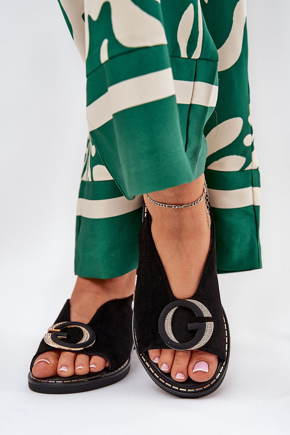  Sandals model 210141 Step in style 