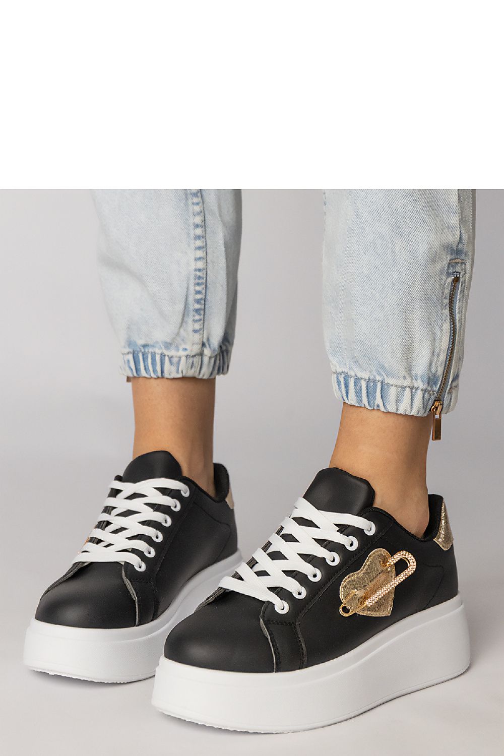  Sport Shoes model 214017 PRIMO 