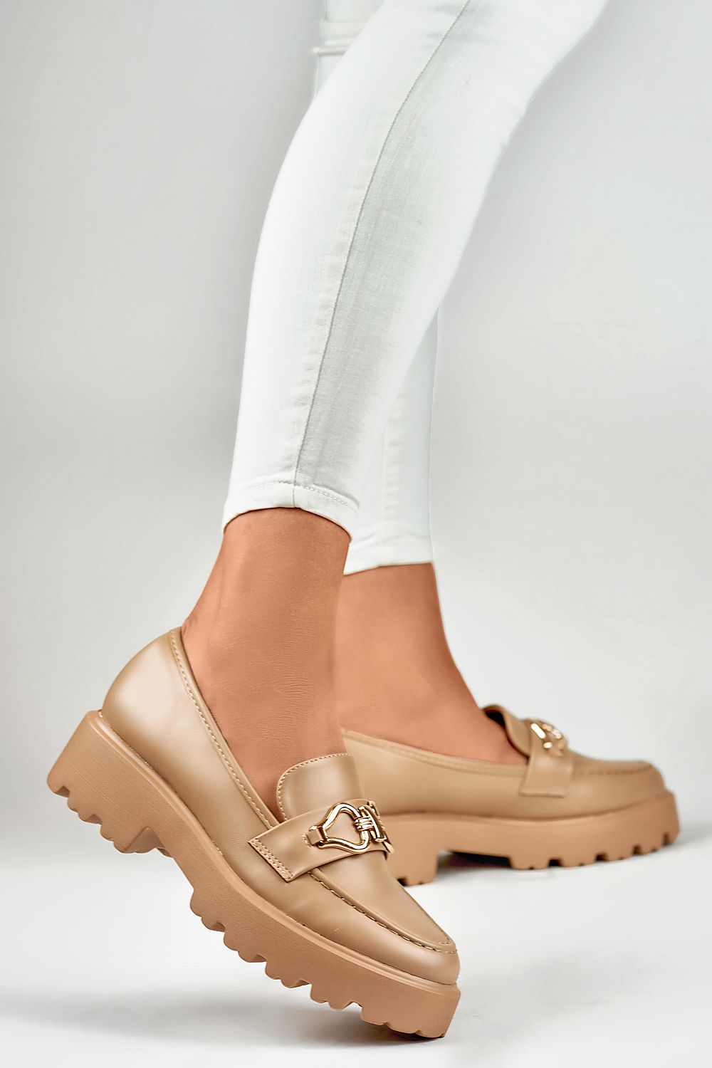  Low Shoes model 186502 PRIMO 